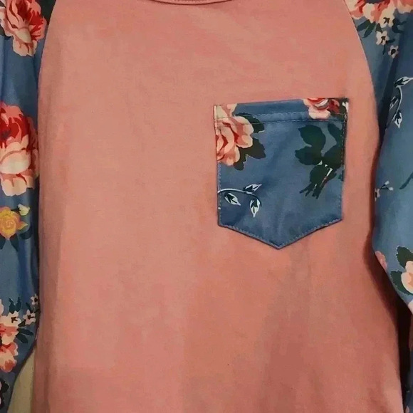 Girls Shirt - Picture 2 of 5